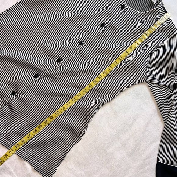 Victoria's Secret Black/White Striped Long Sleeve Silk Like Pajama Set-M - Picture 7 of 16